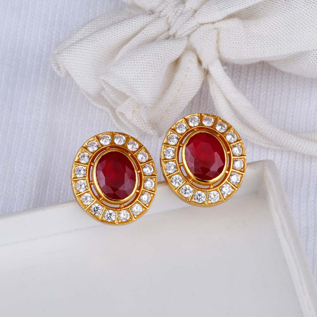 Clarion Red Studs