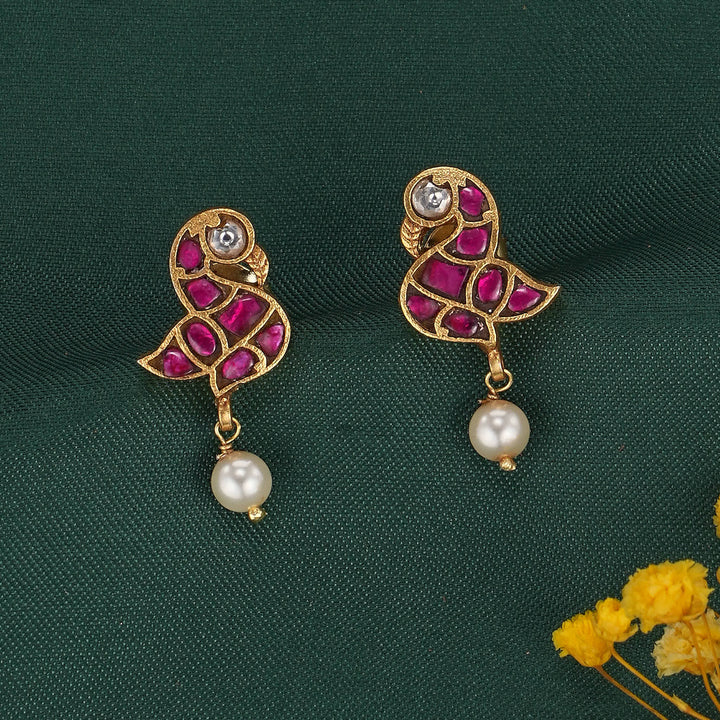 Cute Kundan Drops
