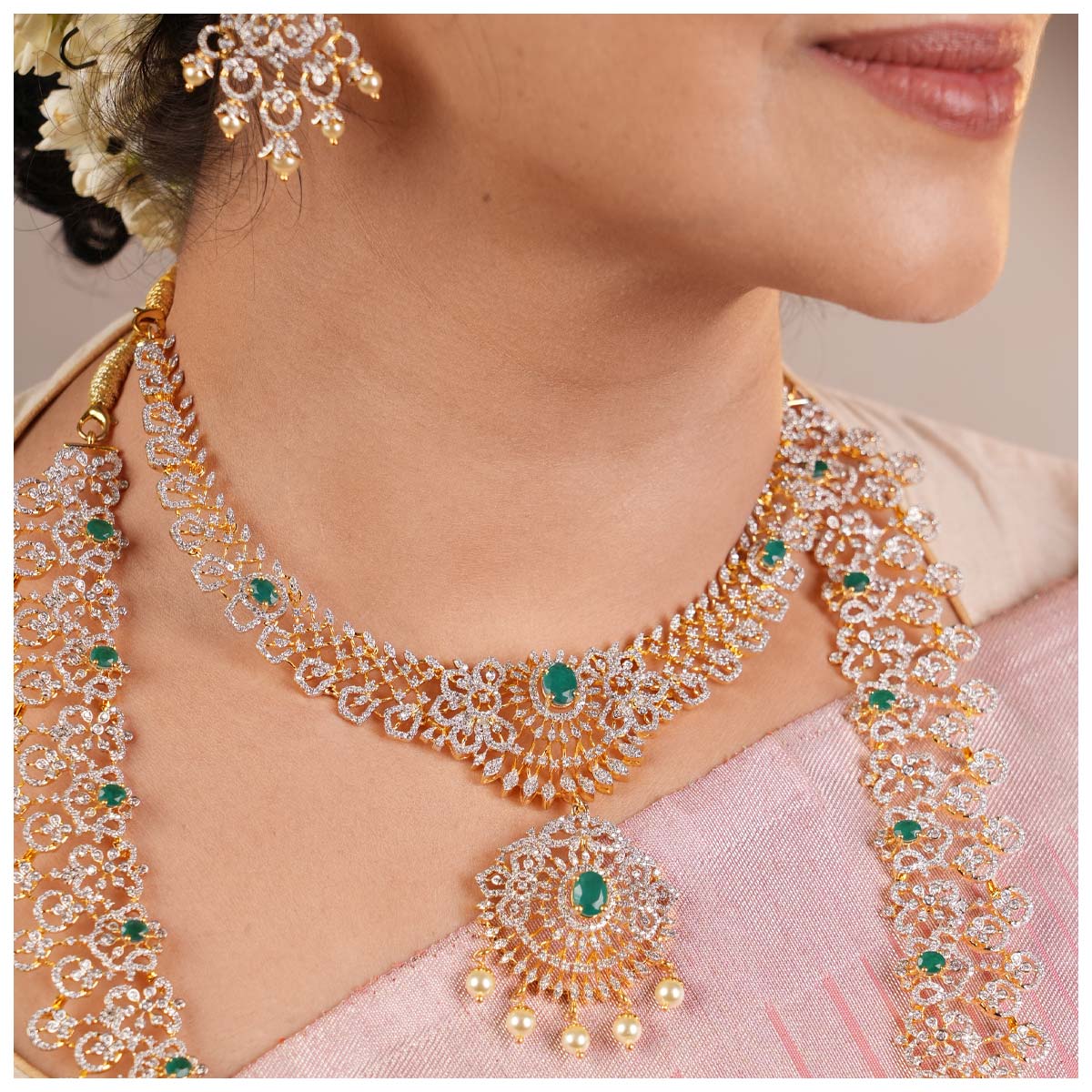Bridal & Wedding Necklaces | Pendants, Necklace & Backdrop Necklaces –  PoetryDesigns