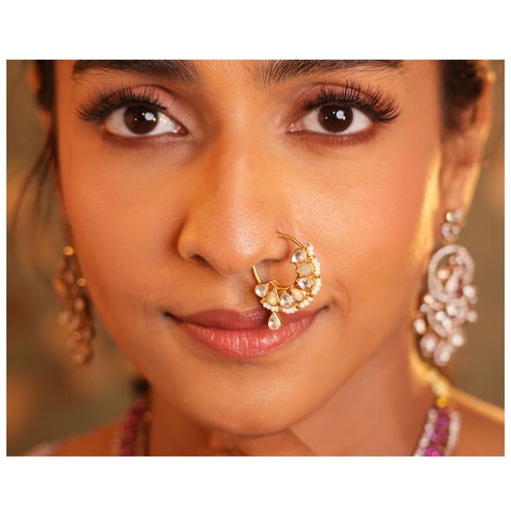 Dhruthi Nose pin
