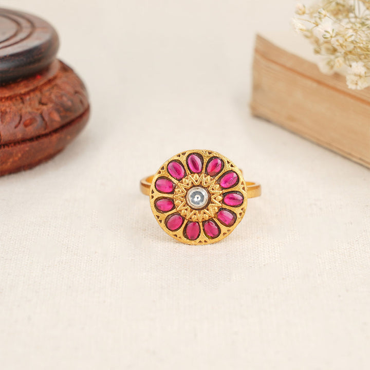 Ishanya Kundan Ring