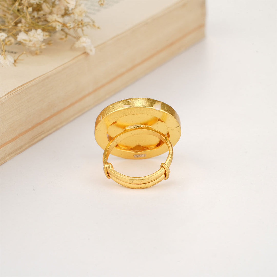 Samyukta Kundan Ring