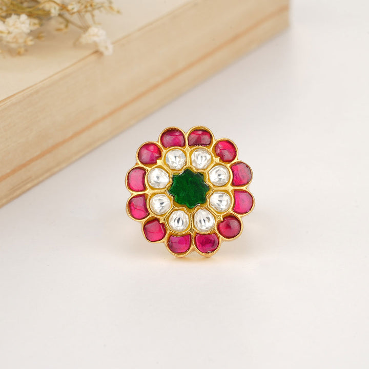 Bhavya Kundan Ring