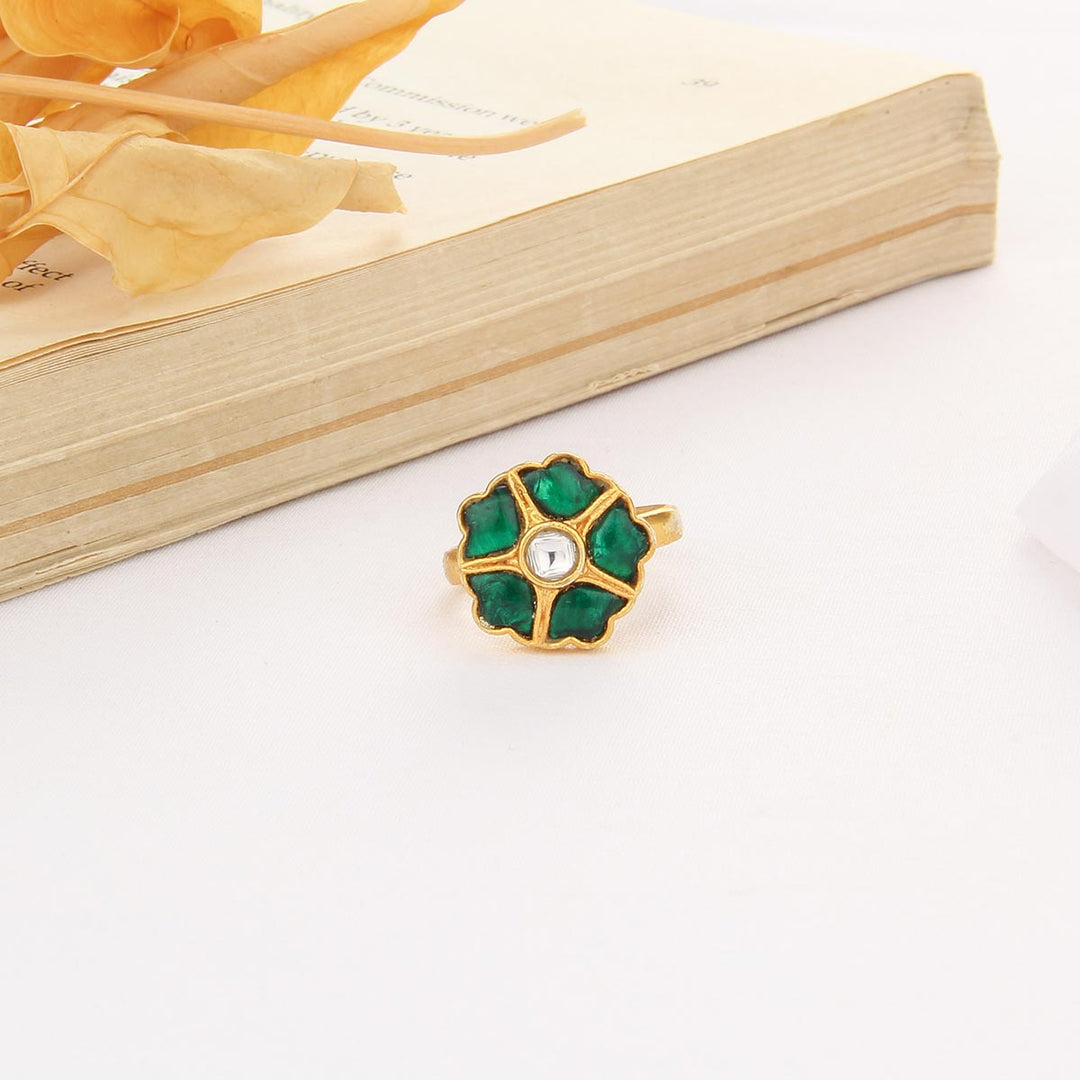 Hanshika Kundan Ring