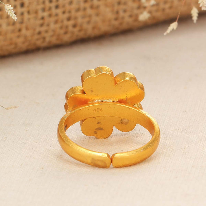 Deepti Kundan Ring
