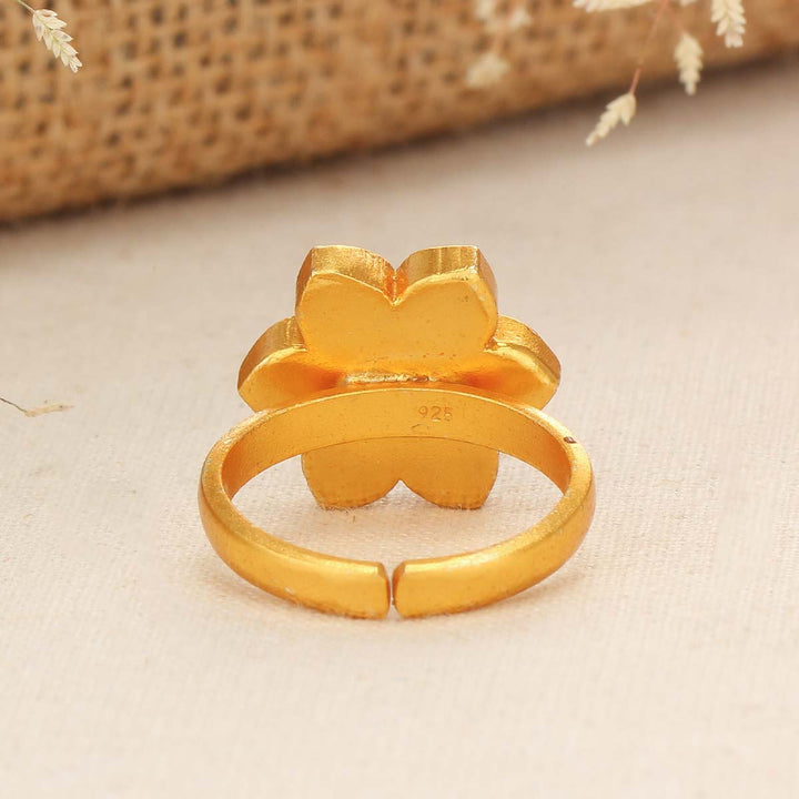 Varunika Kundan Ring