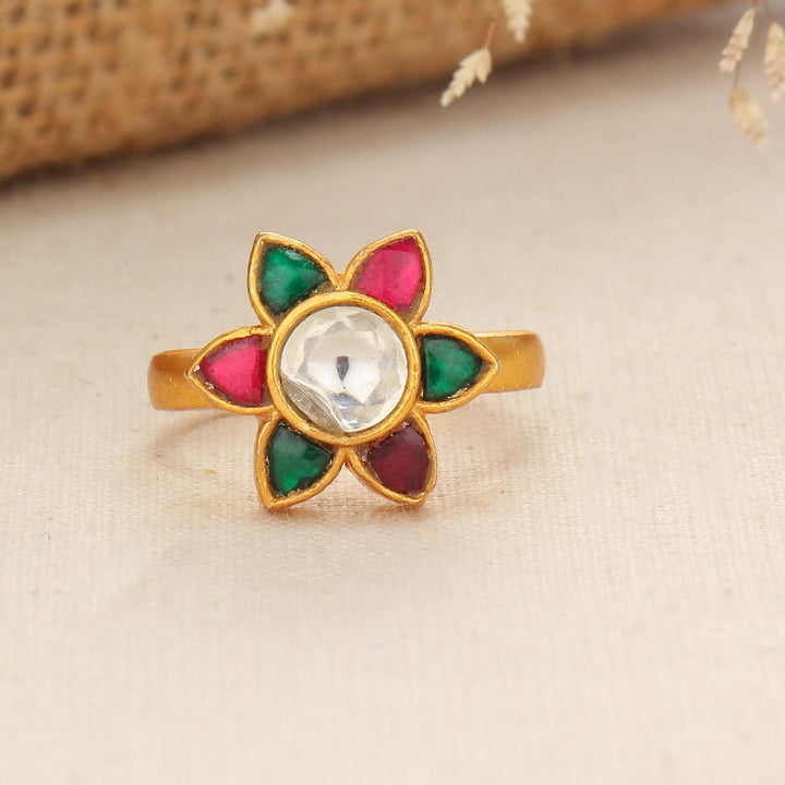Gynika Kundan Ring