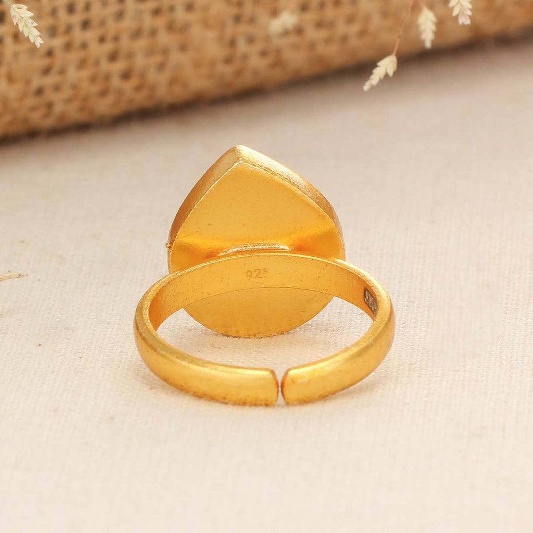 Jayla Kundan Ring