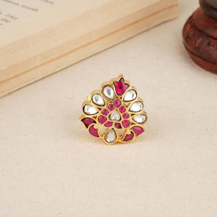Aesthetic Kundan Ring