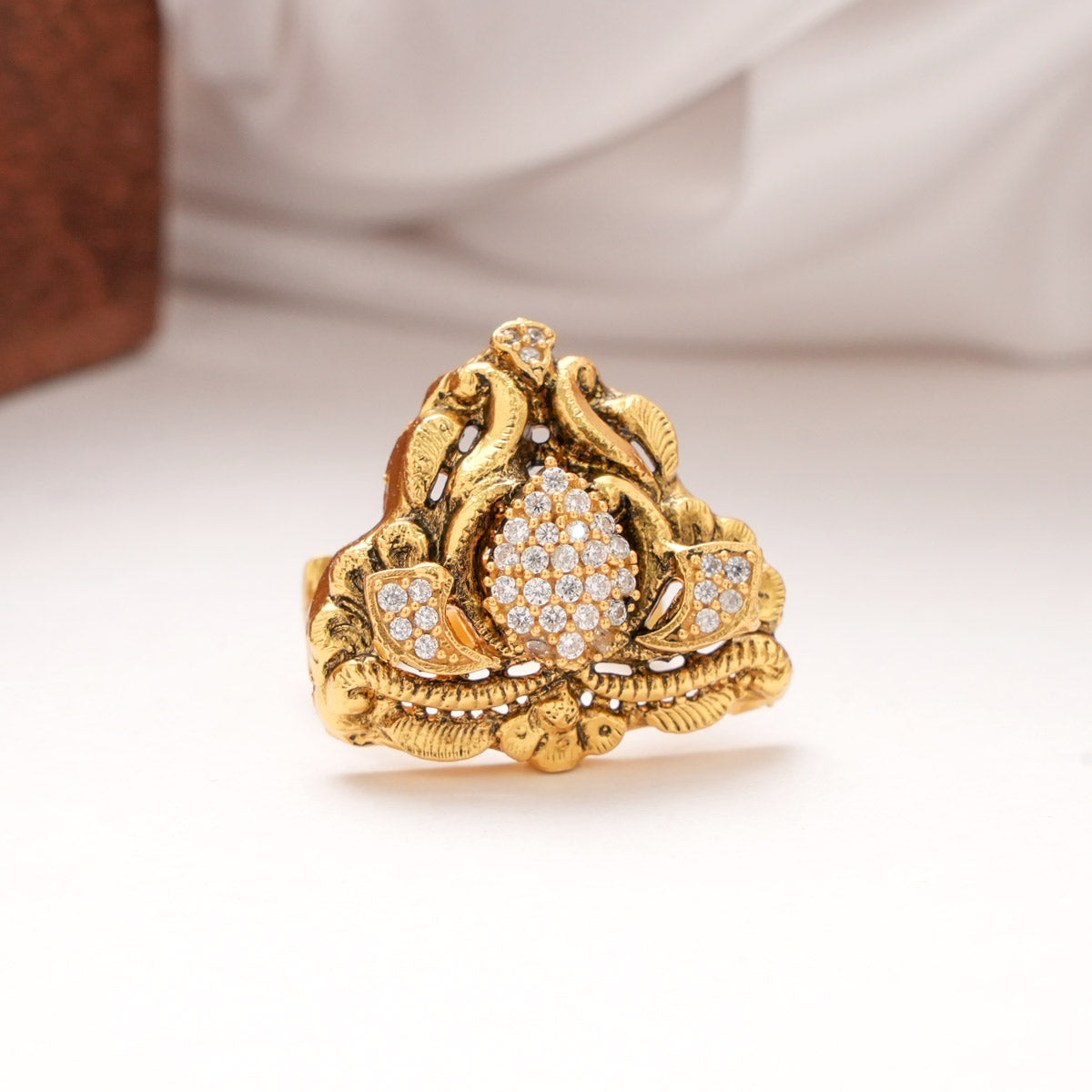 Grand Nagas Ring – The Amethyst Store
