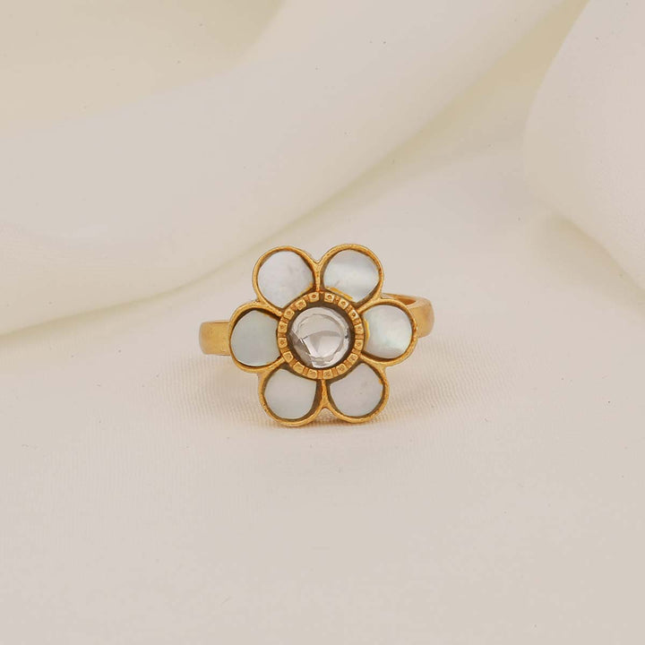 Raashi Ring