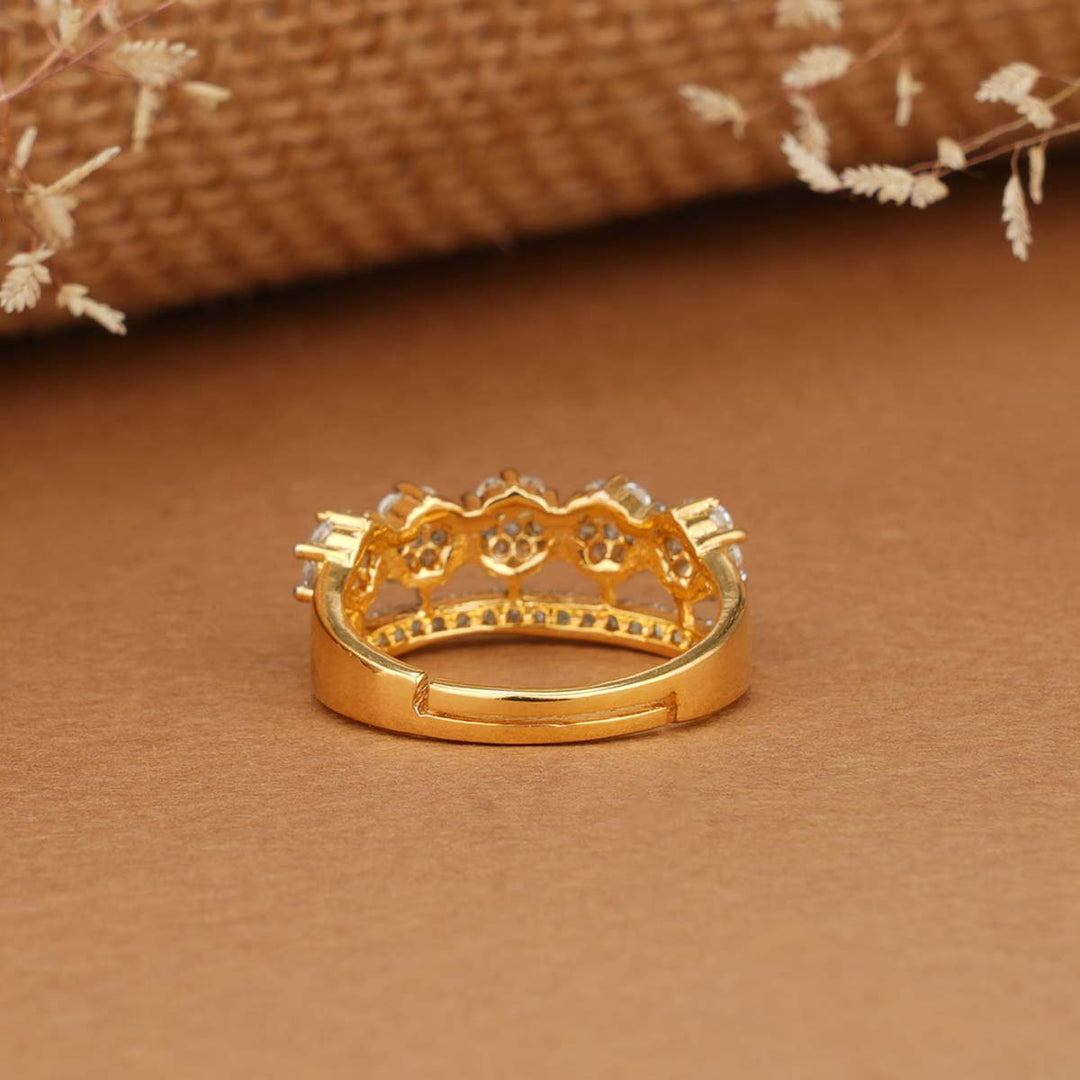 Uthika Diamond Design Ring