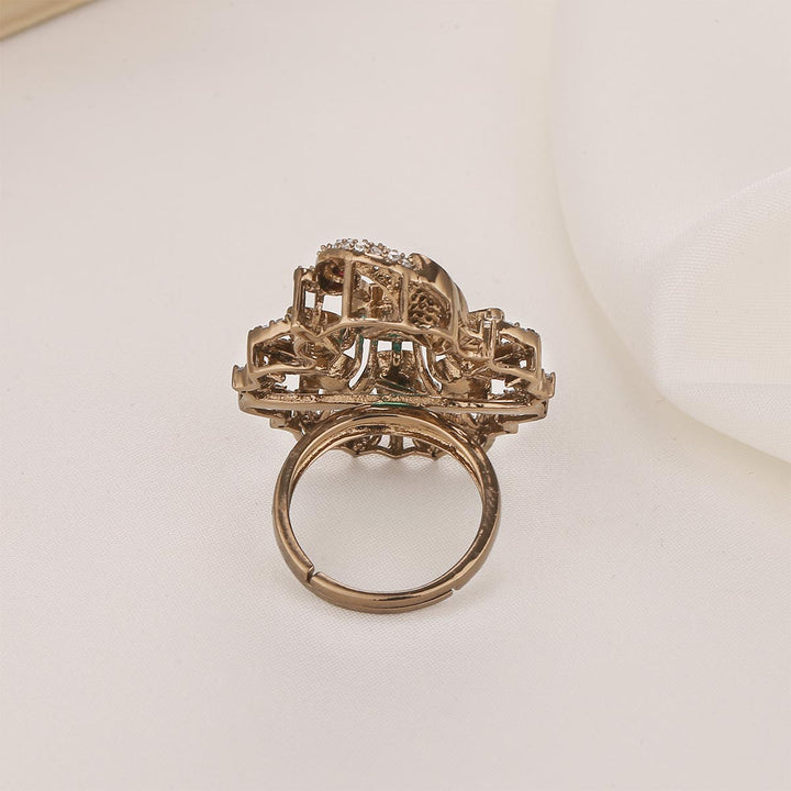 Sparkling Victorian Ring