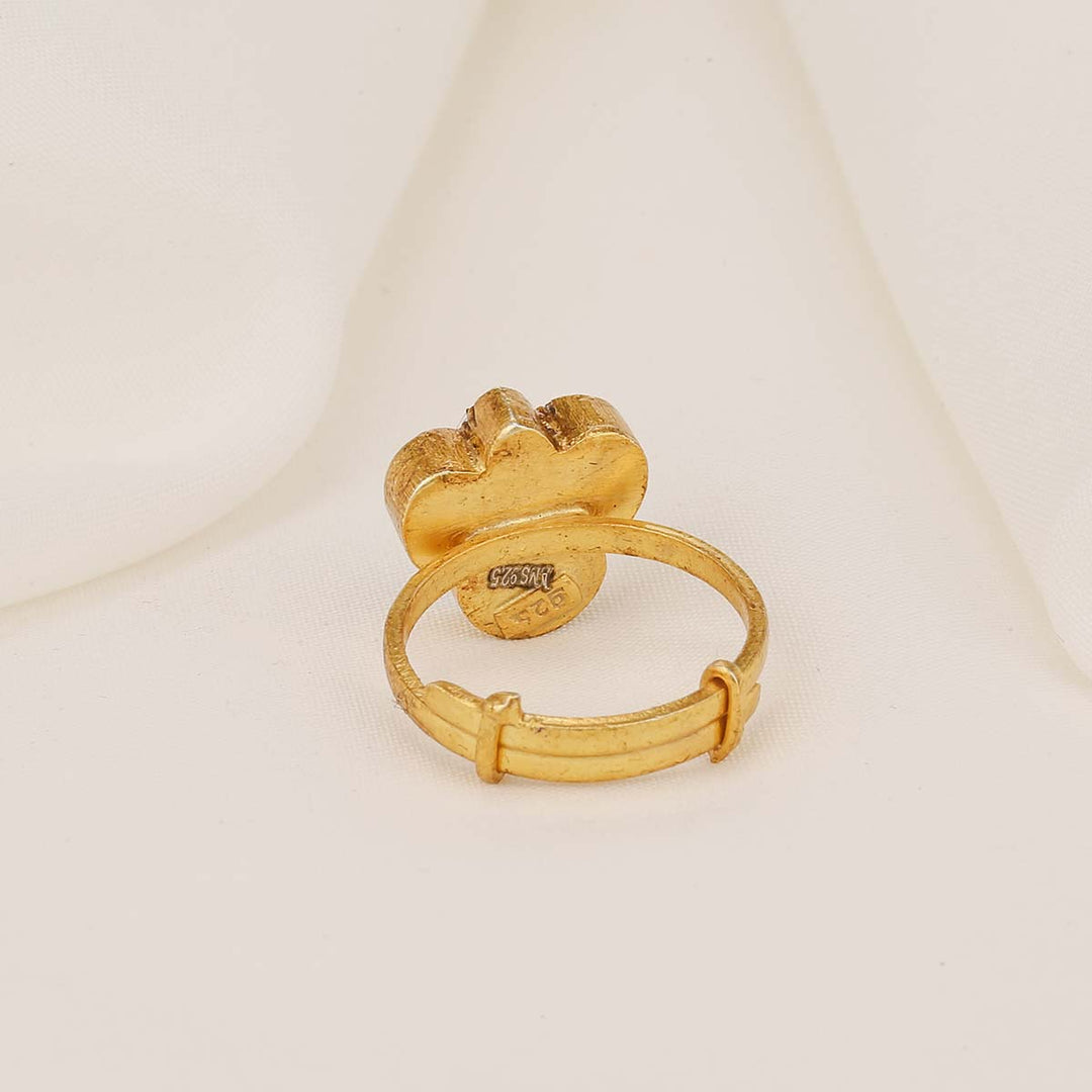 Aarminal Kundan Ring