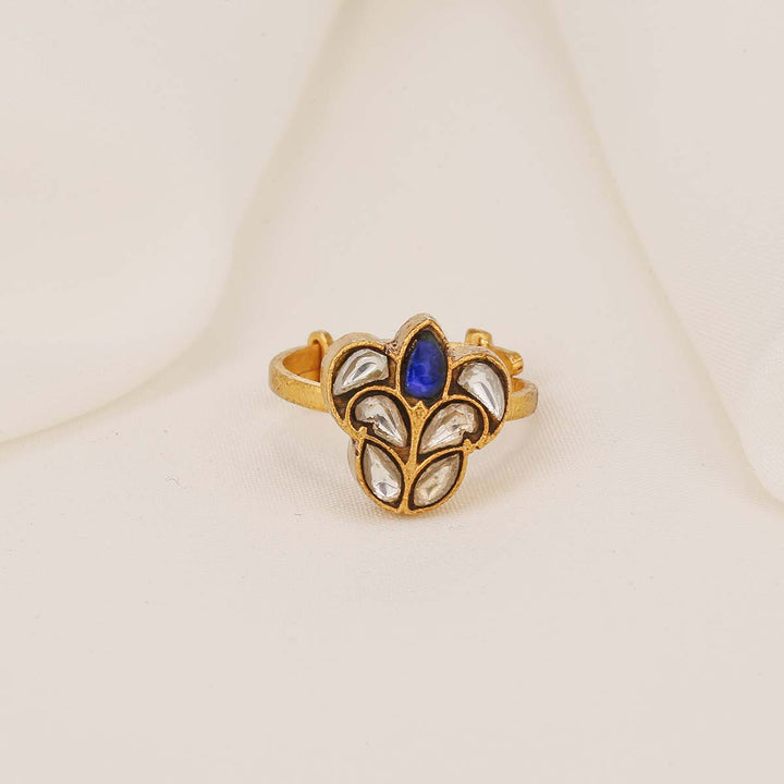 Aarminal Kundan Ring