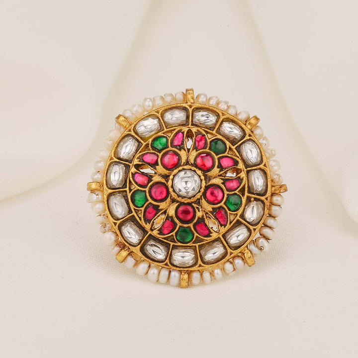 Grandeur Kundan Ring