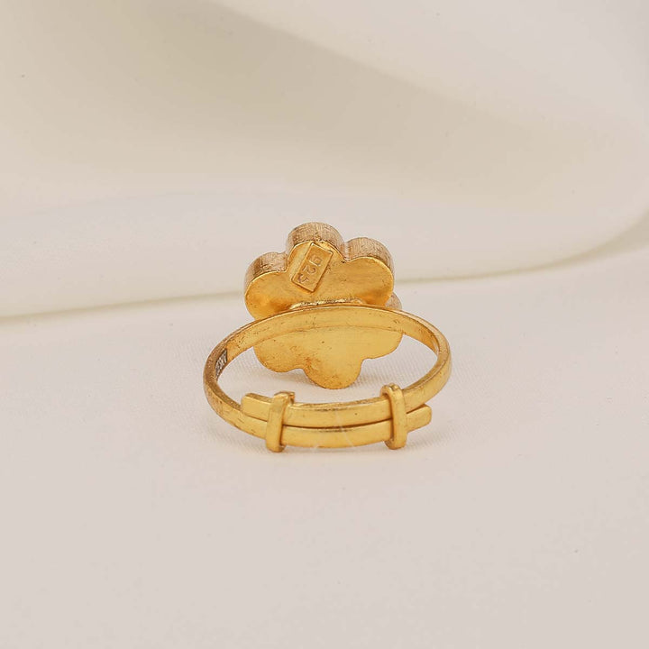 Sathvika Kundan Ring