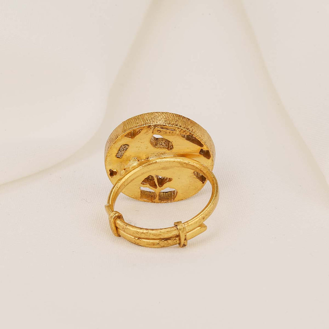 Ferunikha Kundan Ring