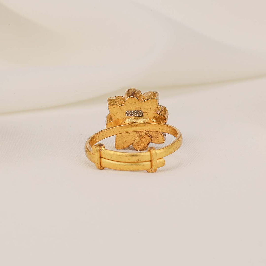 Nerina Kundan Ring