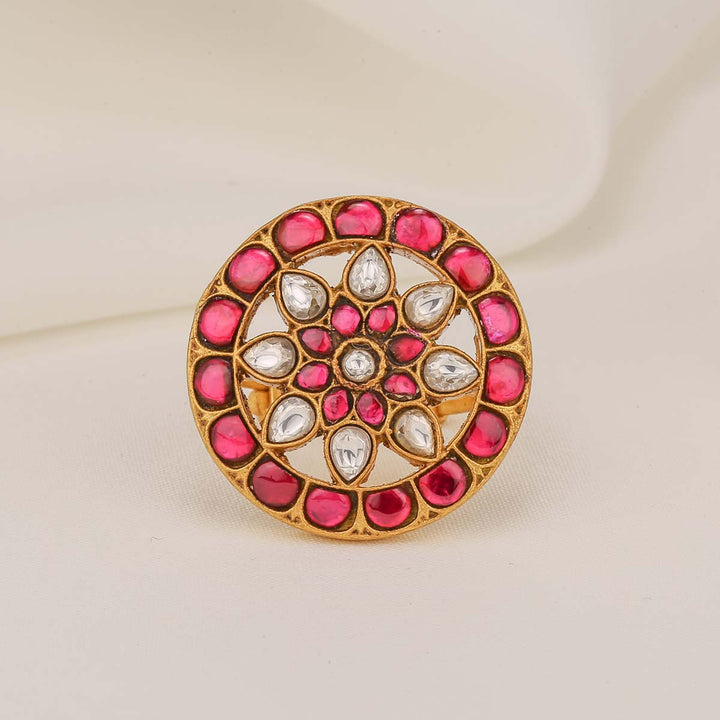 Tharini Kundan Ring