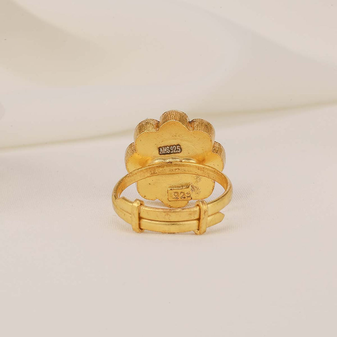 Arora Kundan Ring
