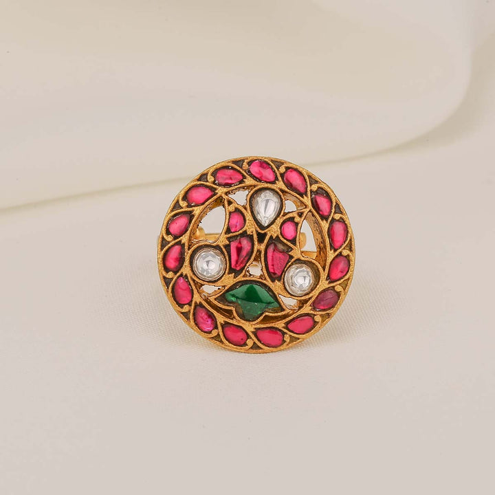 Dharvni Kundan Ring