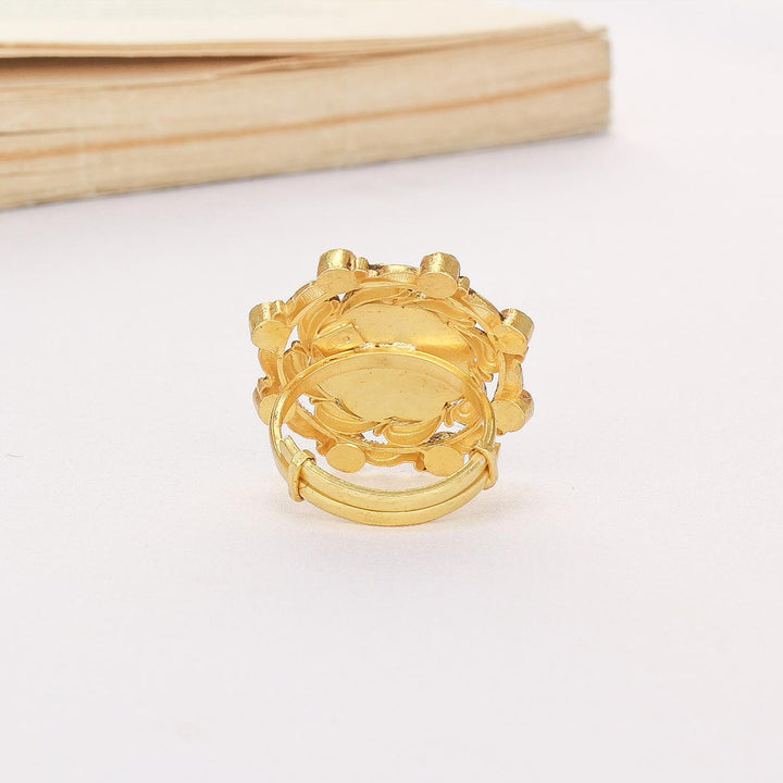 Iswari Kundan Ring