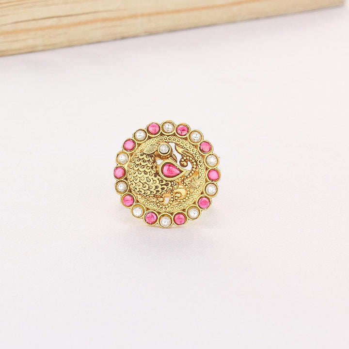 Anisha Kundan Ring
