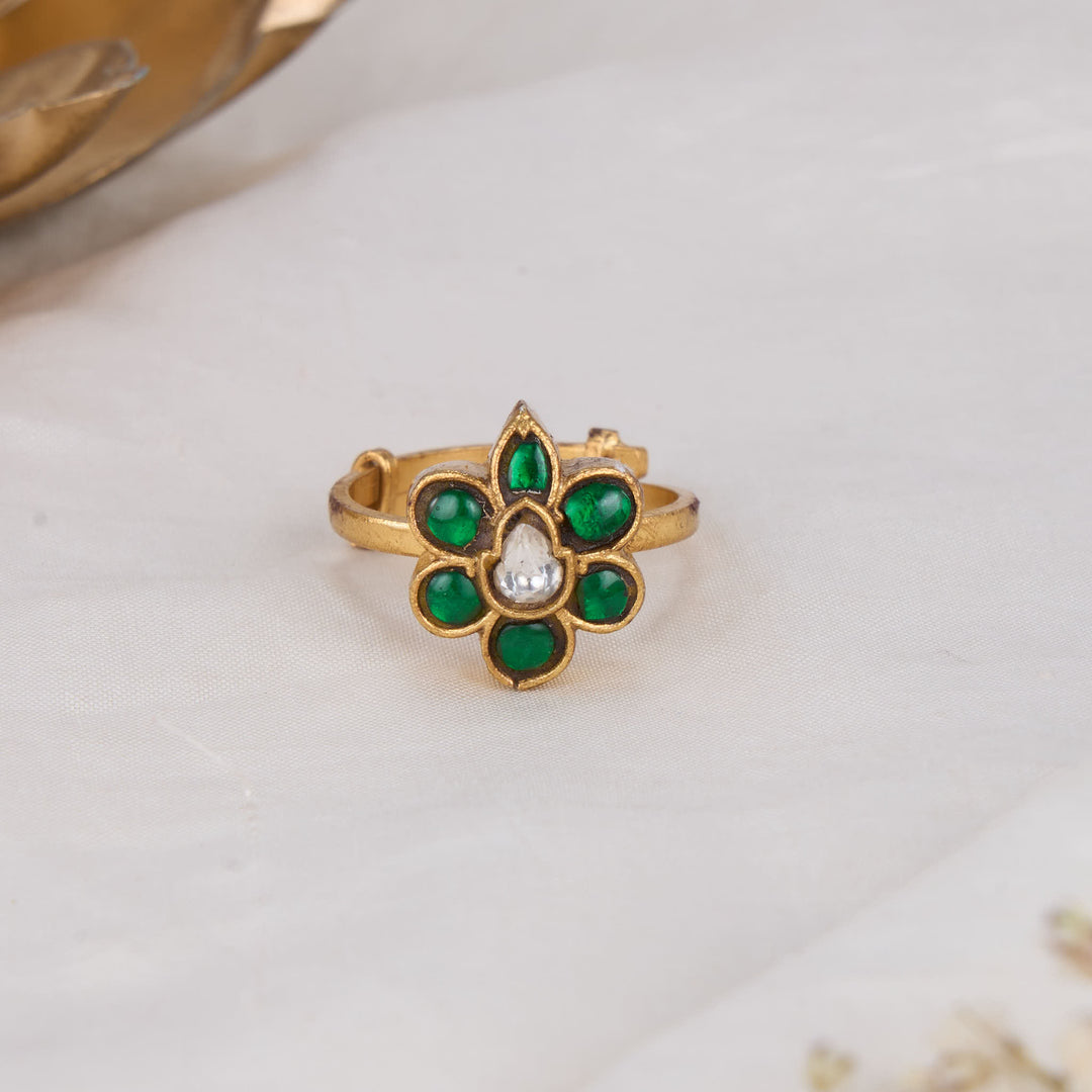 Bina Kundan Ring