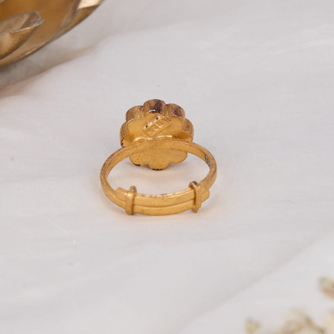 Chandni Kundan Ring
