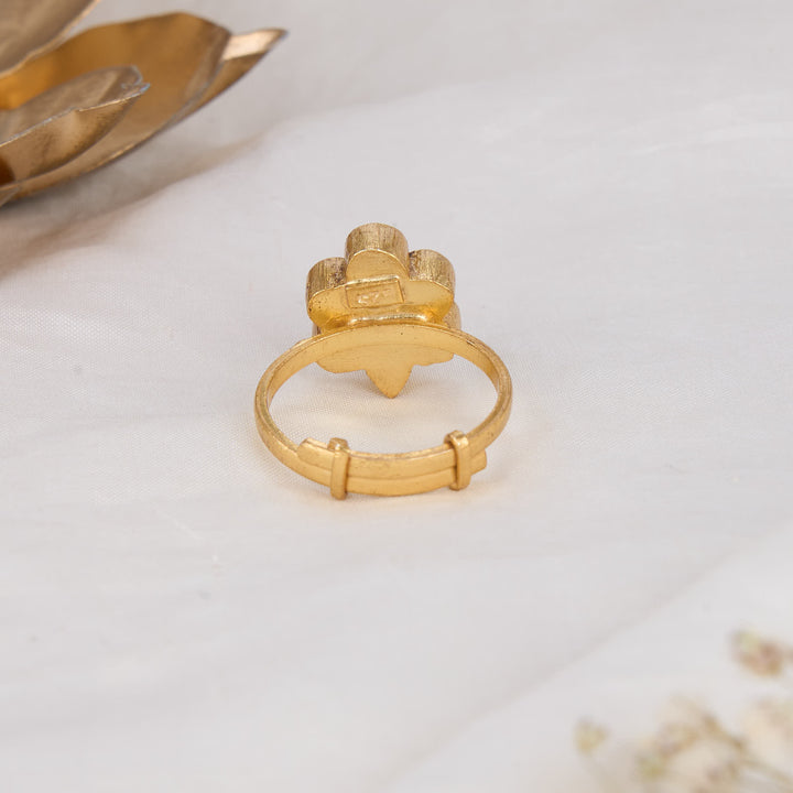 Fariha Kundan Ring