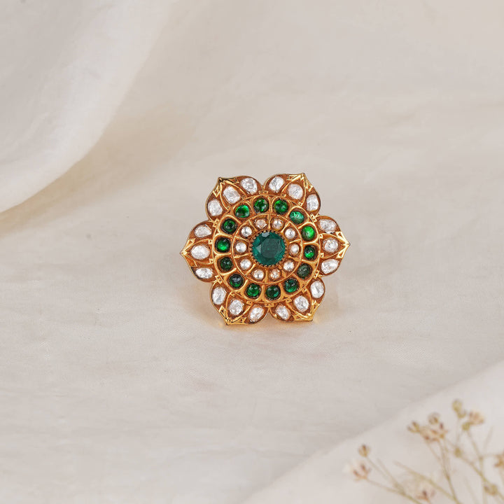 Luxurious Kundan Ring