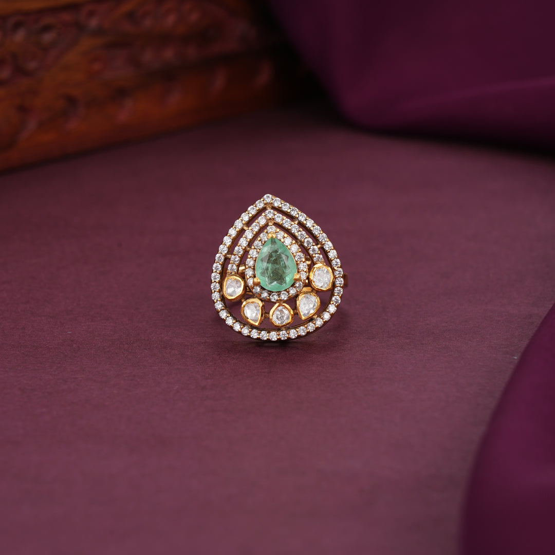 Glittering Ring