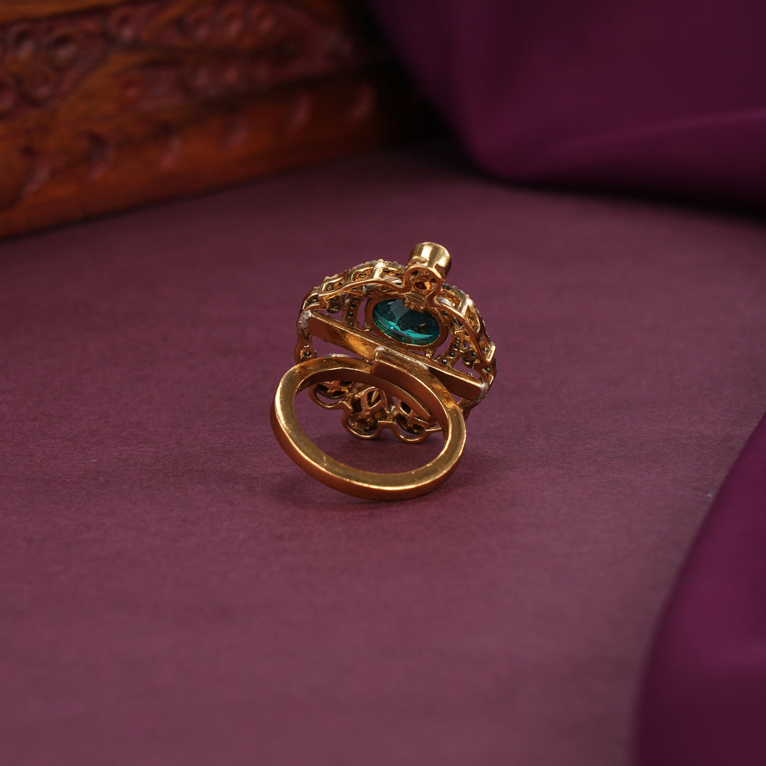 Glittering Moissanite Ring