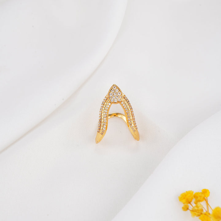 Ishvikaa Stone Ring