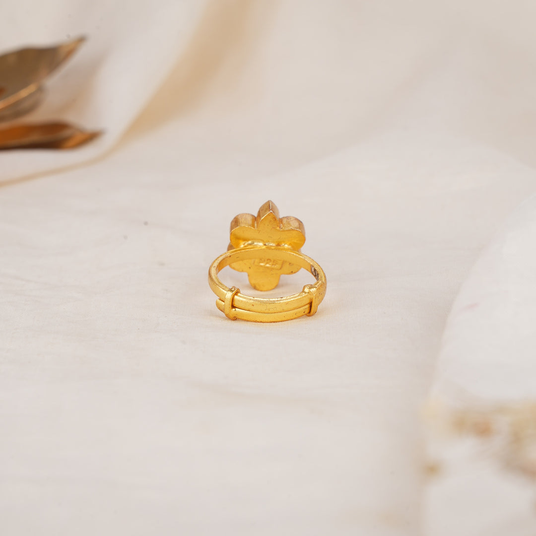Ravitha Kundan Ring