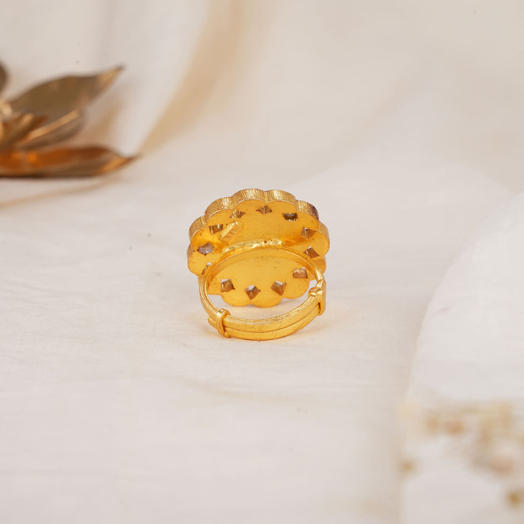 Elegance Kundan Ring