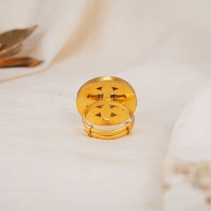 Lavisha Kundan Ring