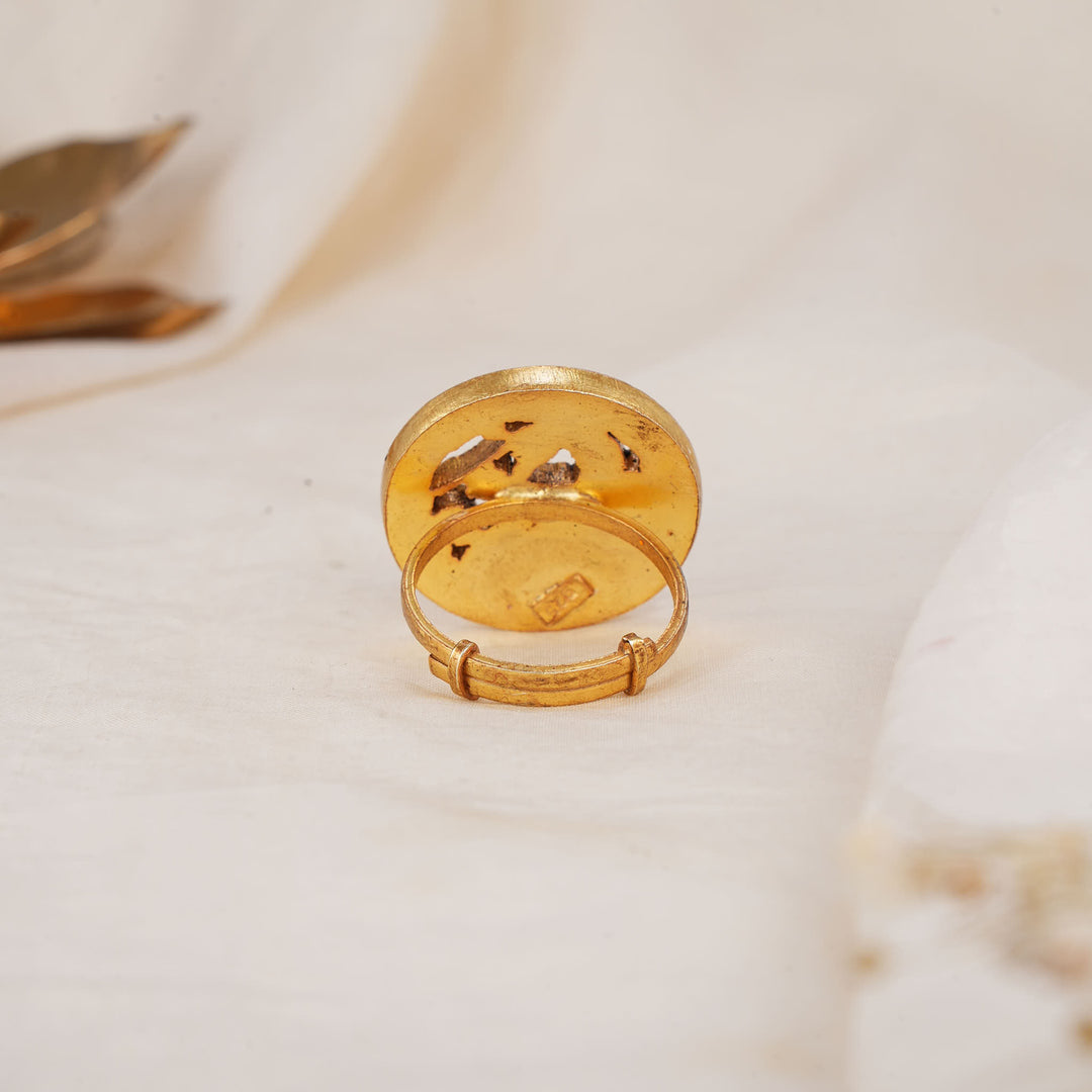 Tanisha Kundan Ring