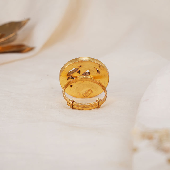 Tanisha Kundan Ring