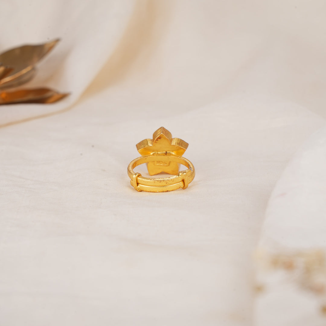 Cute Floral Kundan Ring