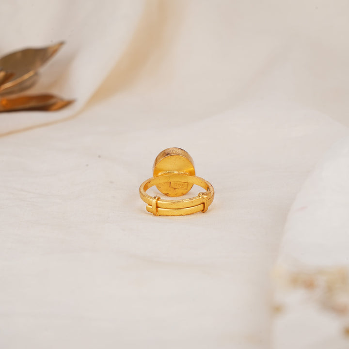 Saishaa Kundan Ring