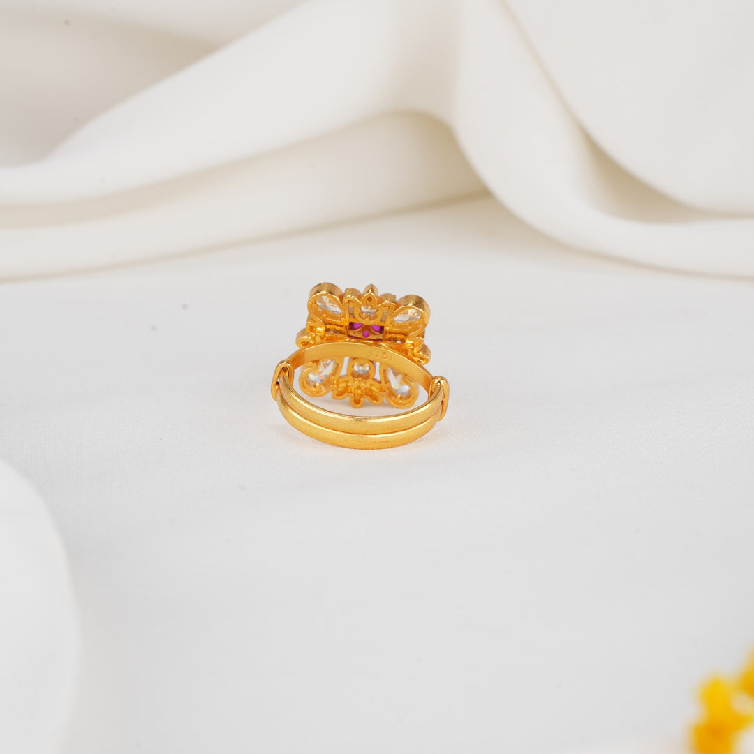 Vinthikaa Stone Ring