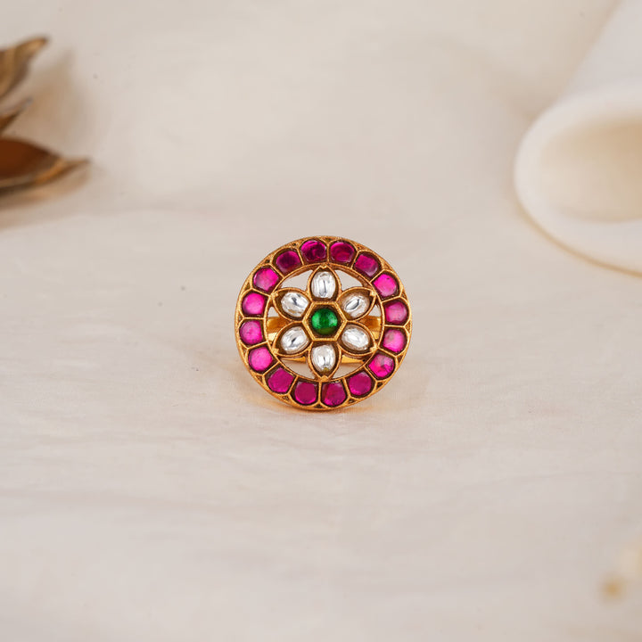 Catchy Kundan Ring