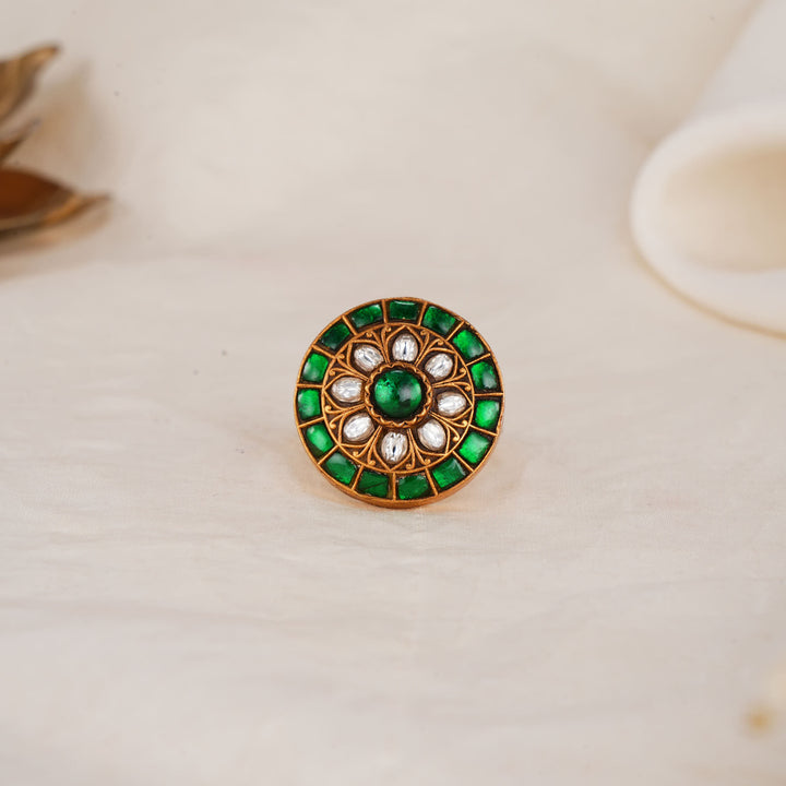 Aurena Kundan Ring