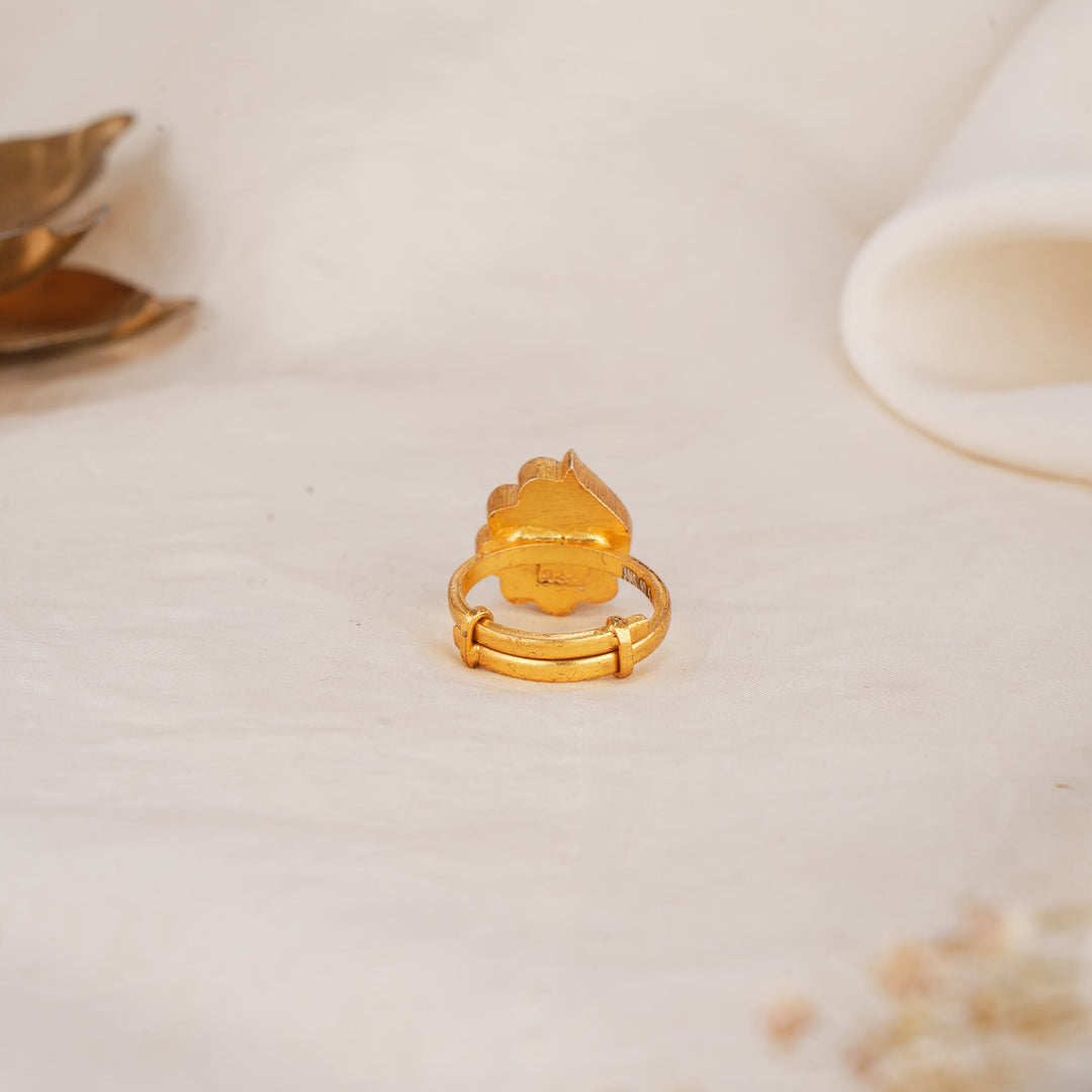 Elavelle Kundan Ring