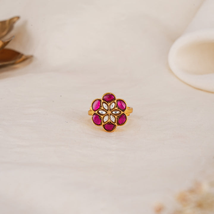 Stellar Kundan Ring