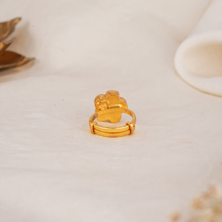 Gorgeous Kundan Ring