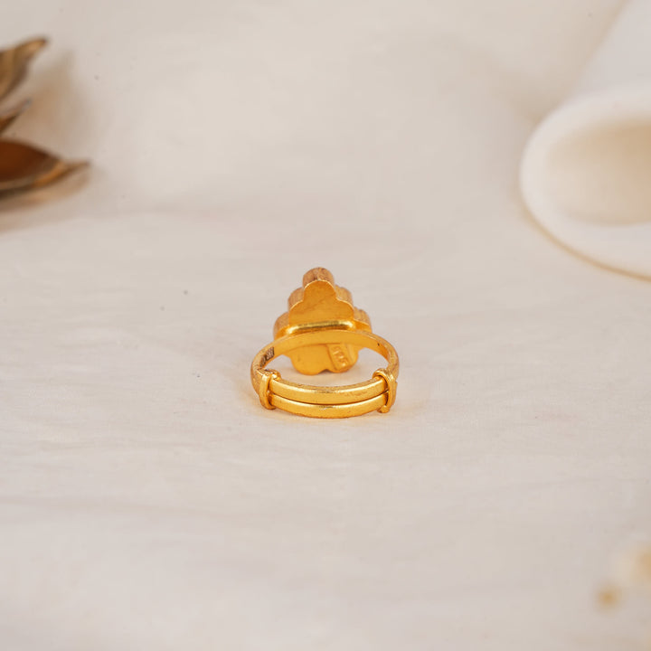Nikitha Kundan Ring