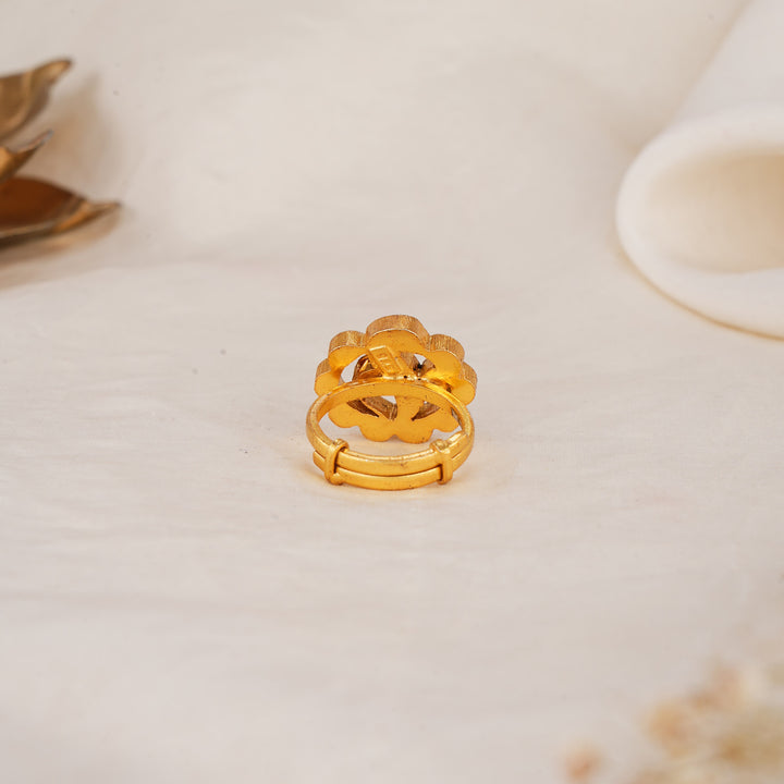 Jashikaa Kundan Ring